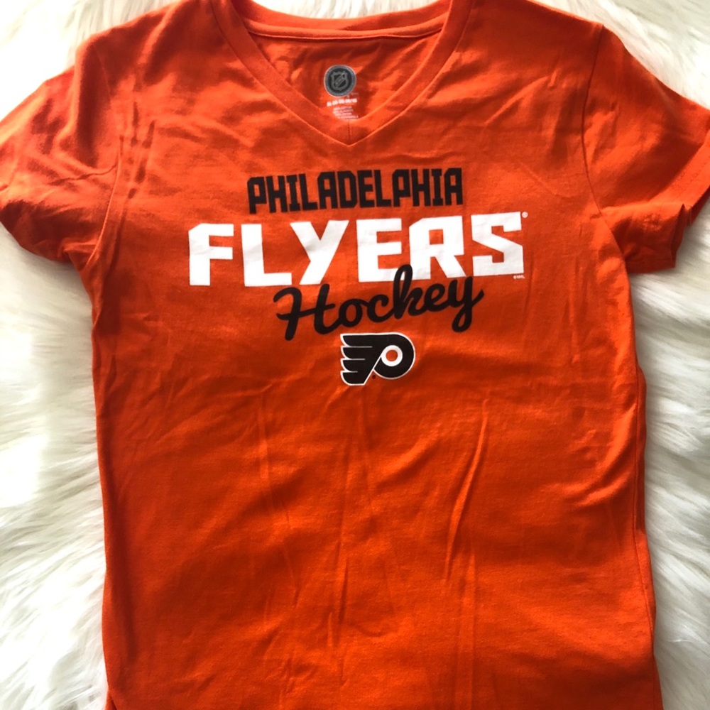 NFL Philadelphia Flyers T-shirt 🏒